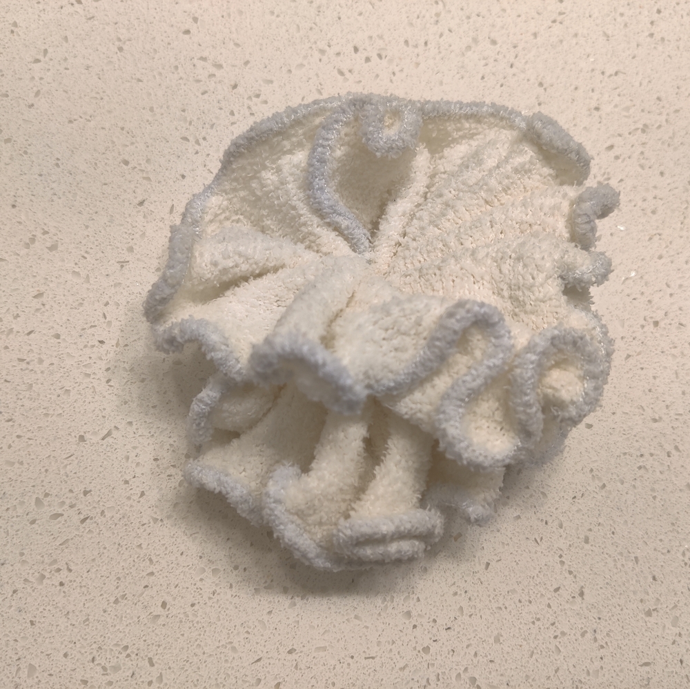 gelato pique large hair clip